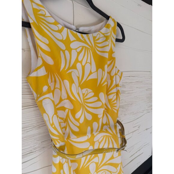 Banana Republic | Size 4 | Yellow & White Floral Fit & Flare Dress - Picture 4 of 9